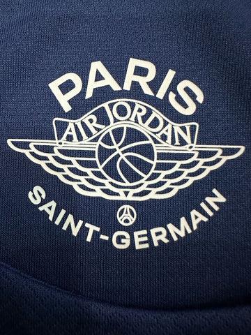 Maillot third 2024/2025 Paris Saint-Germain Le 12-ème Maillot avec logo et design moderne, vue front sur le maillot.