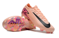 Crampons Nike Mercurial Vapor 16 Elite XXV pour football, semelles en caoutchouc avec crampons en métal pour terrain dur.