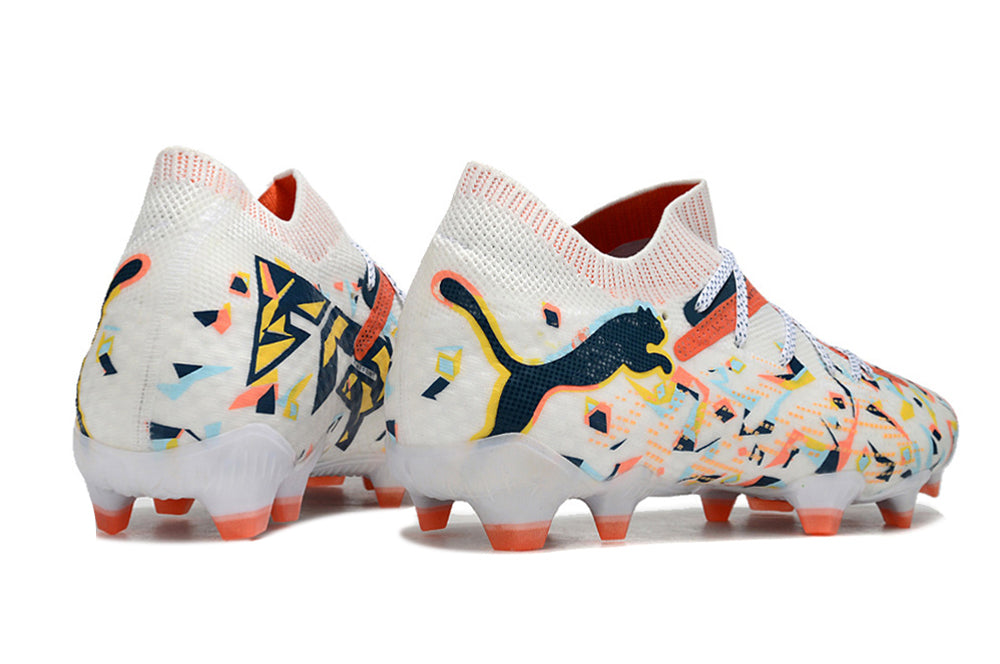 Crampons FUTURE 7 ULTIMATE de Le 12 -ème Maillot, en acier avec pointes robustes pour l'alpinisme et l'escalade hivernale.