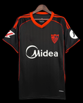 Maillot de football Seville Third 25/26 Le 12-ème Maillot, jersey orange avec logo et détails de l'équipe.