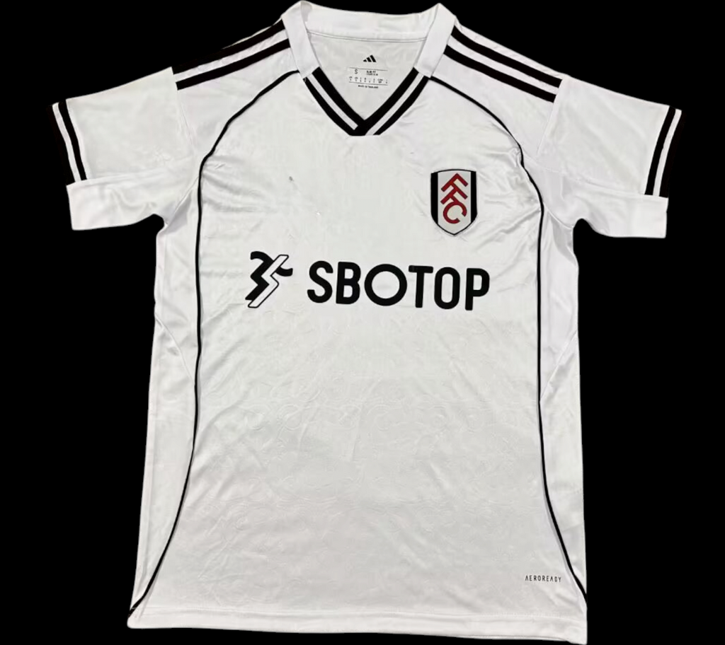 Maillot domicile Fulham 25/26 de Le 12-ème Maillot, maillot de football avec logo et détails du club Fulham.