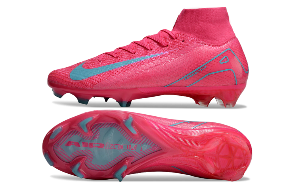 Crampons Mercurial Superfly IIX Elite de Le 12 -ème Maillot, vue de face avec pointes en acier pour football.