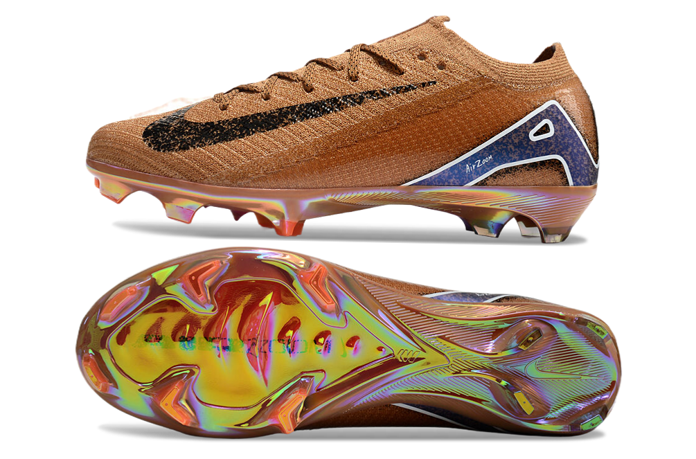 Crampons Mercurial Vapor 16 Elite XXV de Le 12 -ème Maillot, vue des crampons en acier avec crampons métalliques.
