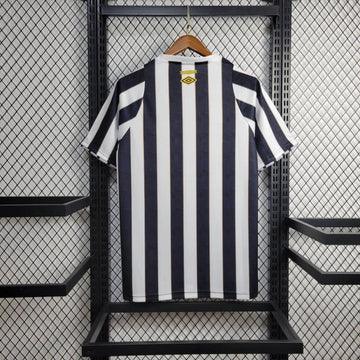 Maillot extérieur Santos 2024/2025 Le 12, maillot de football avec logo et design moderne.