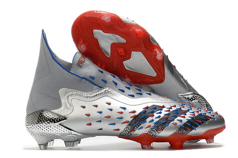 Crampons Le 12 -ème Maillot Predator Freak pour ski ou alpinisme, avec pointes en acier robustes et fixation sécurisée.
