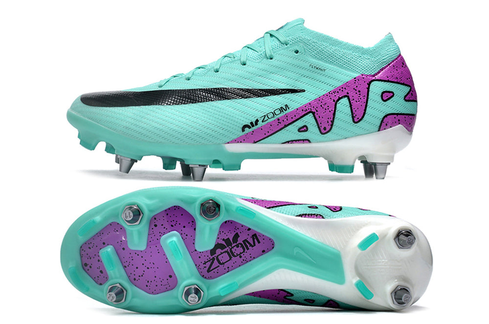 Crampons de football Mercurial Vapor XV Elite de Le 12 -ème Maillot, semelles en caoutchouc avec crampons métalliques.