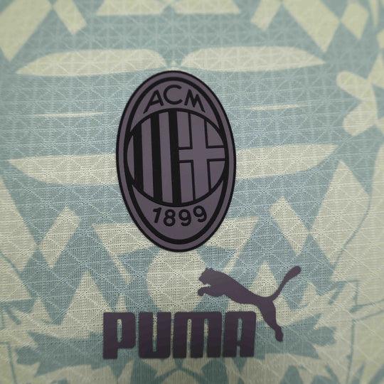 Maillot AC Milan édition spéciale vert, Collection 2023/2024, marque Le 12 -ème Maillot, vue de face avec détails du design.