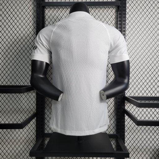 Maillot extérieur de football Inter Milan 2023 2024, marque Le 12-ème Maillot, vue de face avec logo et design du maillot.