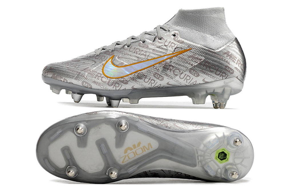 Crampons Mercurial Superfly IX Elite pour football, brillant design avec crampons en métal, profil ajusté et semelle pour performance.