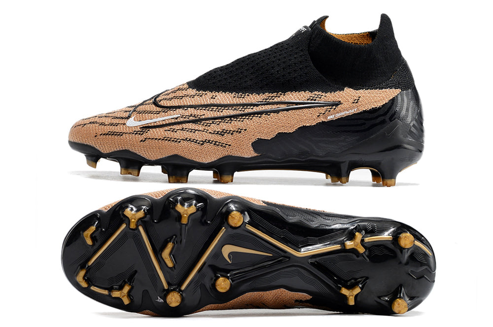 Crampons Phantom GX Elite FG de Le 12 -ème Maillot, avec pointes en acier et attaches robustes pour escalade en montagne.
