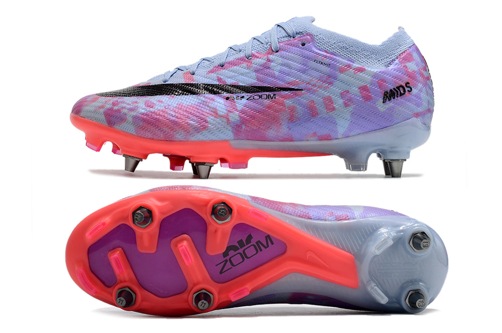 Crampons pour chaussures de football Mercurial Vapor XV Elite de Le 12 -ème Maillot, semelle en acier avec pointes pour traction.