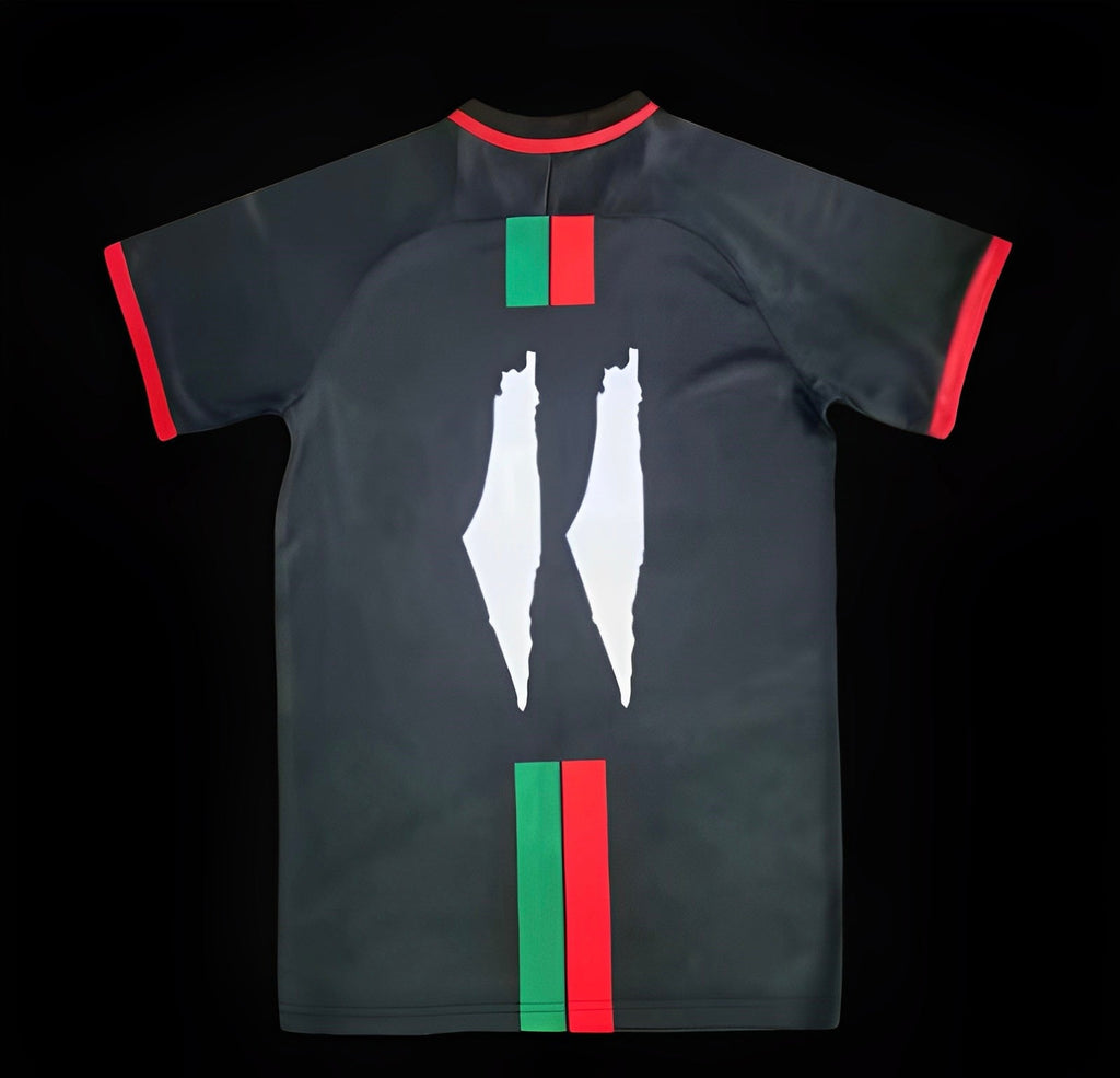 Maillot Palestine édition spéciale noir 2023-2024 de la marque Le 12, vue de face, tissu sportif avec logo et détails.