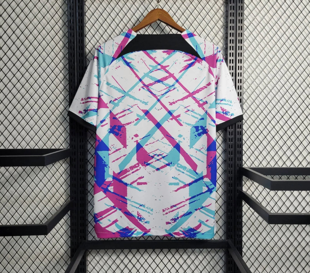 Maillot d'entraînement FC Barcelone 2023/2024 Le 12, tissu bleu avec logo du club et détails de sport, vue de face