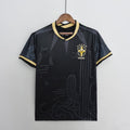 Maillot de football Brésil Concept 2022 Le 12, vue de face, en vert et jaune avec logo national et détails du design.