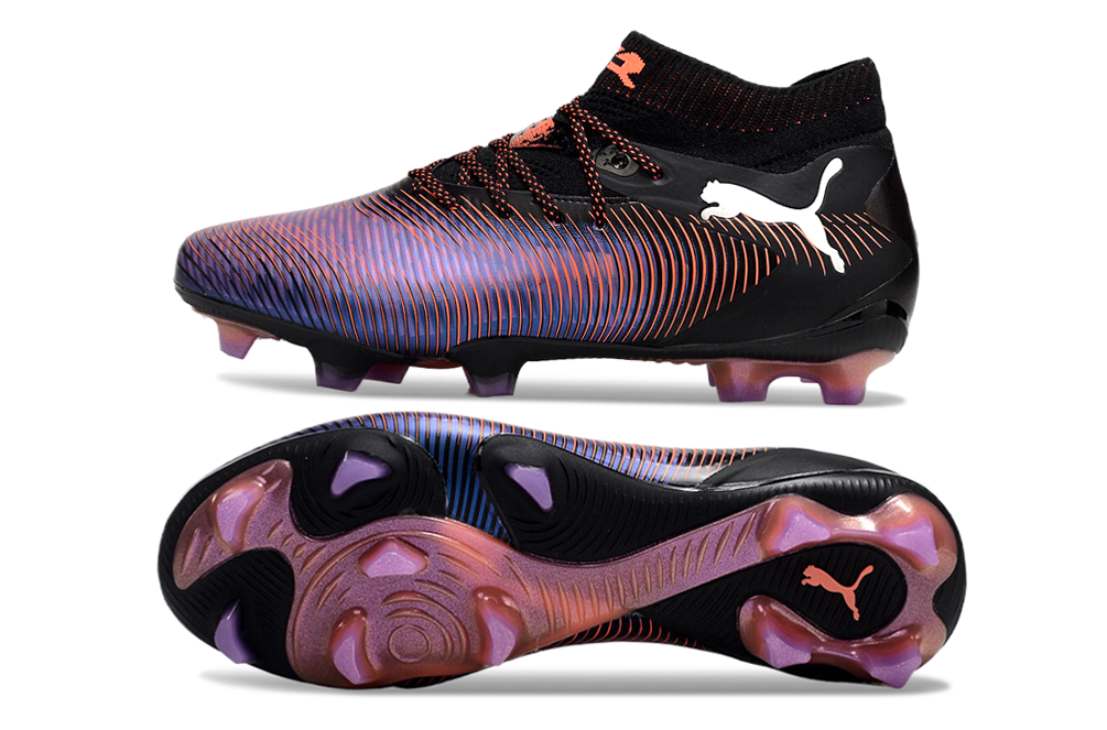 Crampons FUTURE 8 ULTIMATE FG de Le 12 -ème Maillot, vue des crampons en acier avec fixation pour chaussures de football.