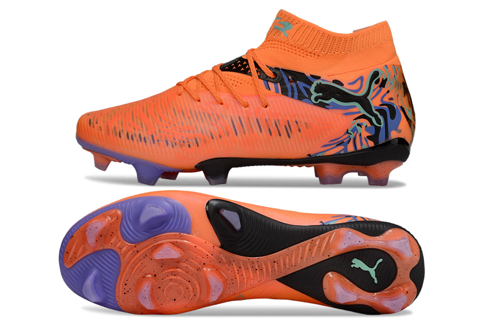 Crampons Le 12 -ème Maillot FUTURE 8 ULTIMATE FG pour football, vue de face avec semelles en caoutchouc et crampons en acier