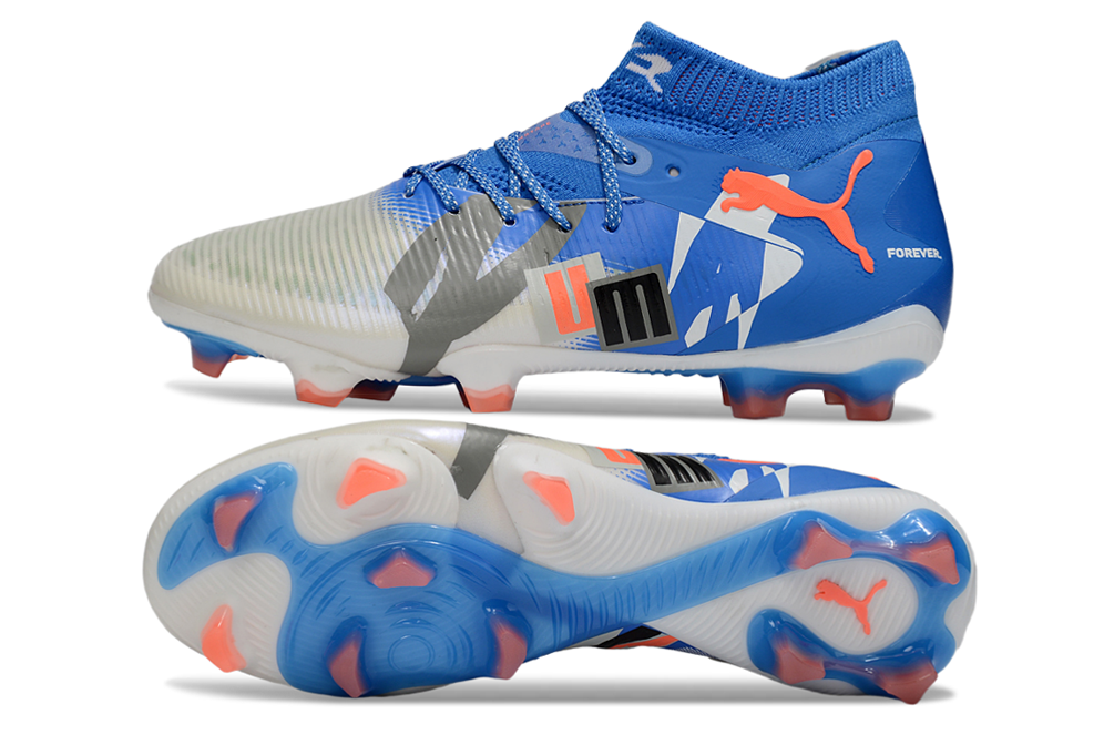 Crampons FUTURE 8 ULTIMATE FG de Le 12 -ème Maillot, vue détaillée des pointes en acier pour football.