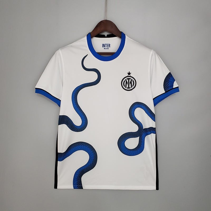 Maillot extérieur Inter Milan 2021 2022 Le 12 -ème Maillot, vue du devant avec logo et design sportif bleu et noir.