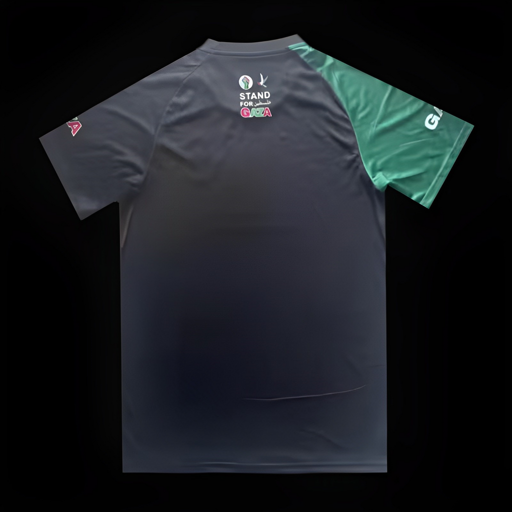 Maillot de football Palestine Le 12 -ème Maillot édition « Stand For Gaza ! » 2023-2024, vue de face.