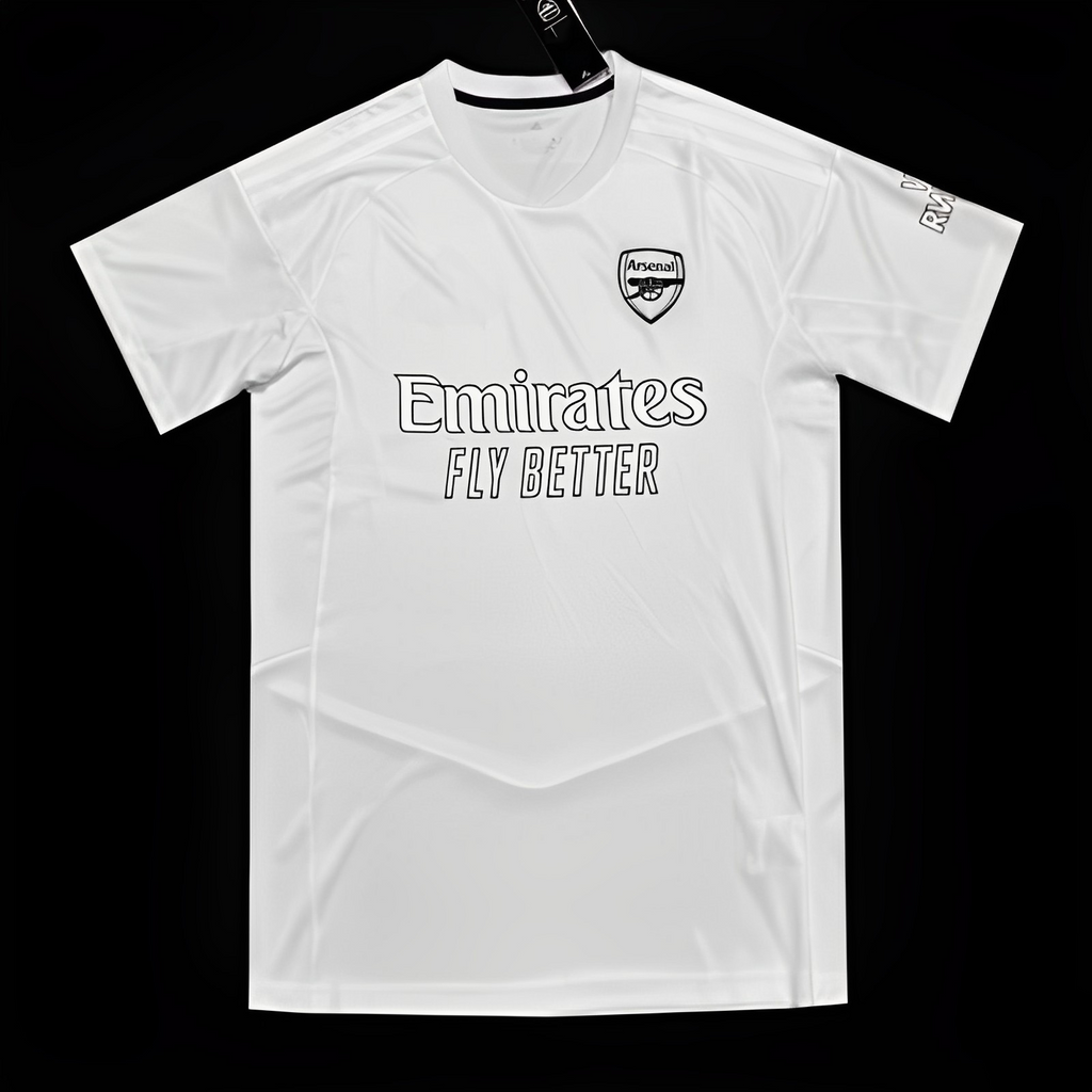 Maillot spécial Arsenal 2023-2024 de la marque Le 12 -ème Maillot, vue de face avec logo et design unique.