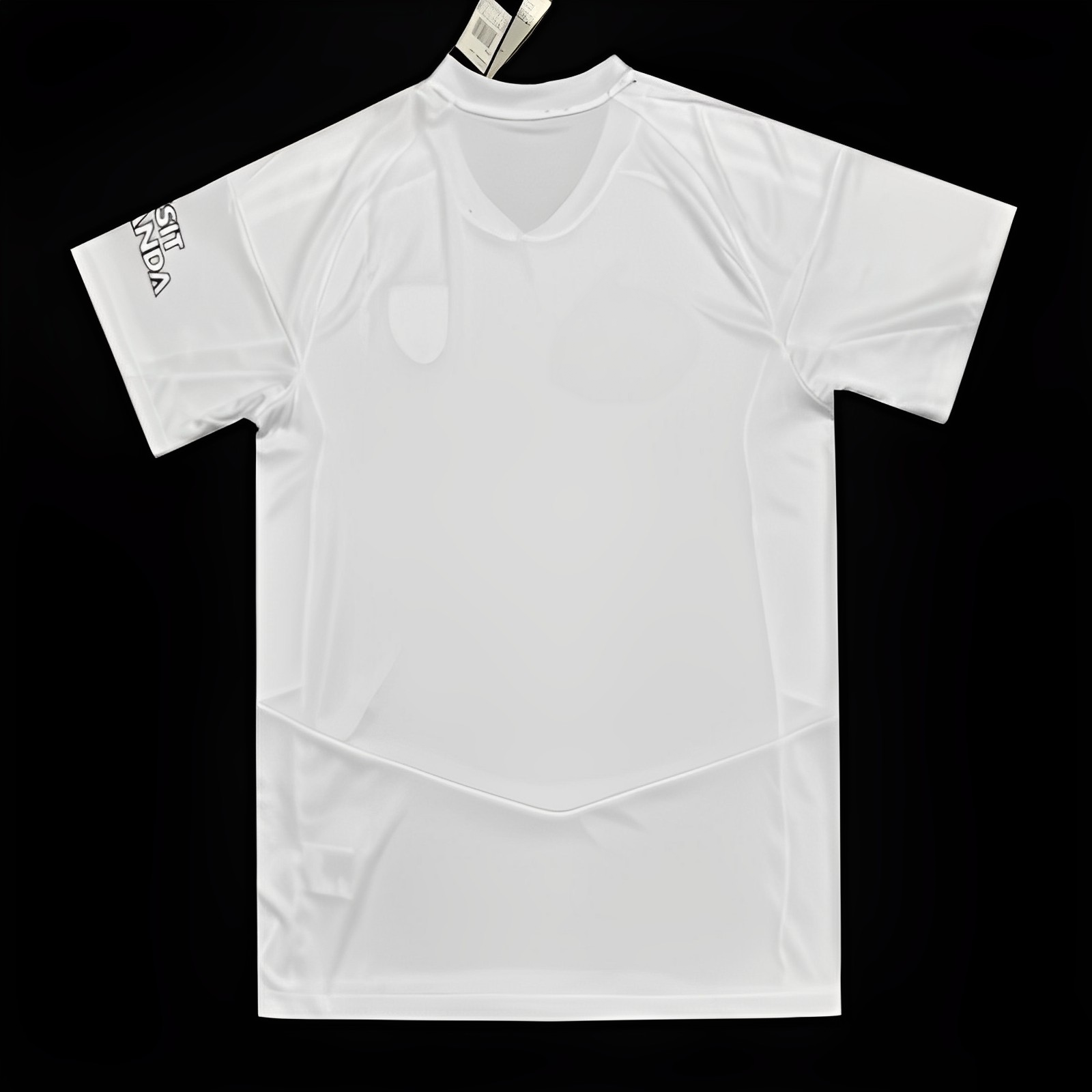 Maillot Arsenal Édition spéciale 2023-2024 Le 12 -ème Maillot, vue front avec logo et design unique.