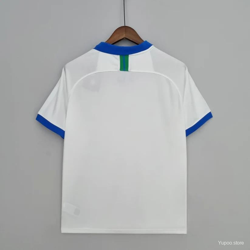 Maillot extérieur rétro du Brésil 2019, marque Le 12-ème Maillot, vue front avec logo et design traditionnel.