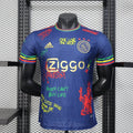 Maillot de football Concept Amsterdam 2025 Le 12 -ème Maillot, design coloré et moderne, vue de face sur fond blanc.