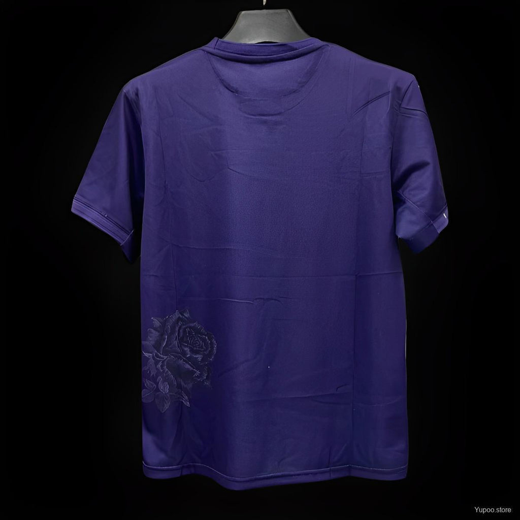 Maillot Real Madrid x Yamamoto Violet 2024-2025 de Le 12-ème Maillot, vue de face avec logo et design violet.