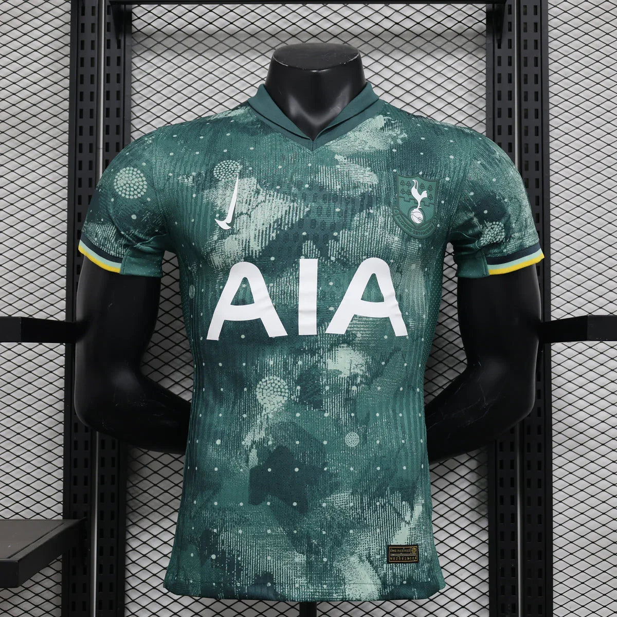 Maillot Tottenham 2024/2025 Le 12-ème Maillot, maillot de football avec logo et design officiel, vue de face.