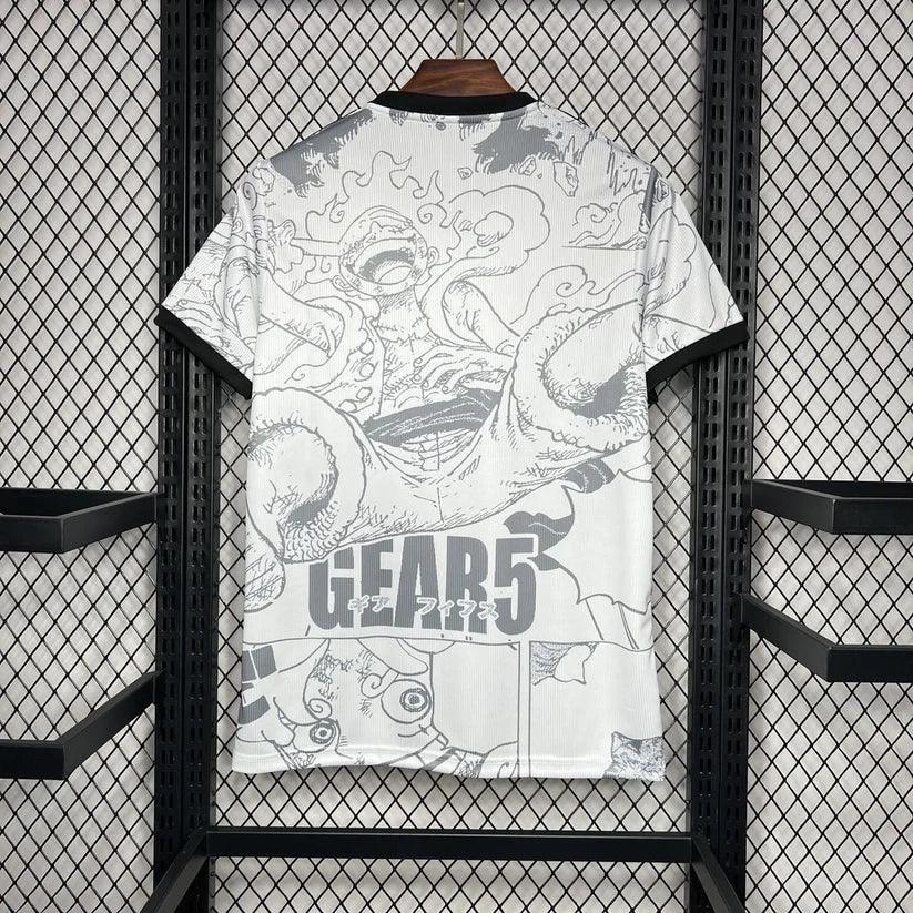 Maillot Japon édition spéciale One Piece 2024/2025 de Le 12 -ème Maillot, design avec logo et motifs inspirés de l'anime.