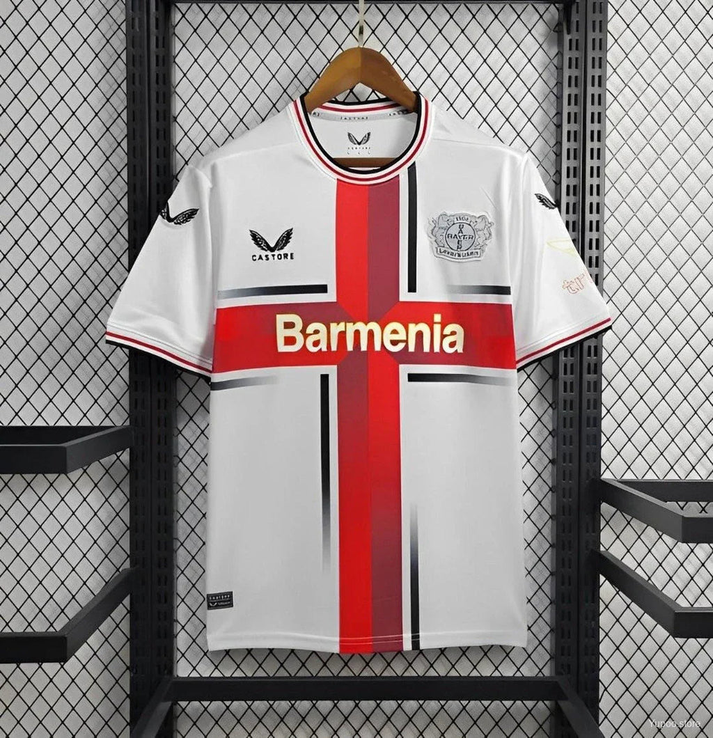 Maillot Bayern Leverkusen 2024/25 Le 12, maillot de football avec logo et détails en bleu et noir, vue frontale.