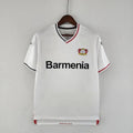 Maillot Bayern Leverkusen 2023/24 troisième, Le 12 -ème Maillot, vue front du maillot avec logo et design sportif.