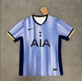 Maillot extérieur Tottenham 2024/25 Le 12 -ème Maillot, vue de face avec logo et détails du design sportif.