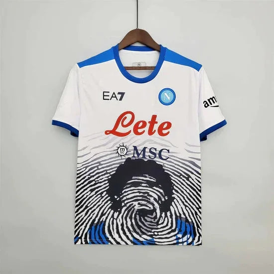Maillot Naples Édition Maradona 2021 de Le 12, vue de face avec logo et détails du maillot de football.