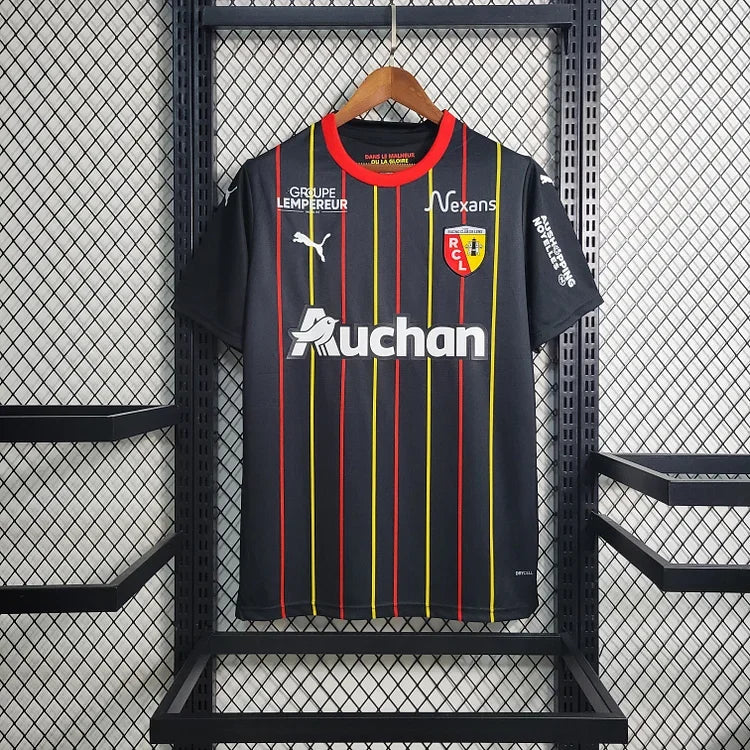 Maillot extérieur Lens 2023/24 Le 12 -ème Maillot, vue de face, détails du design et logo visible.
