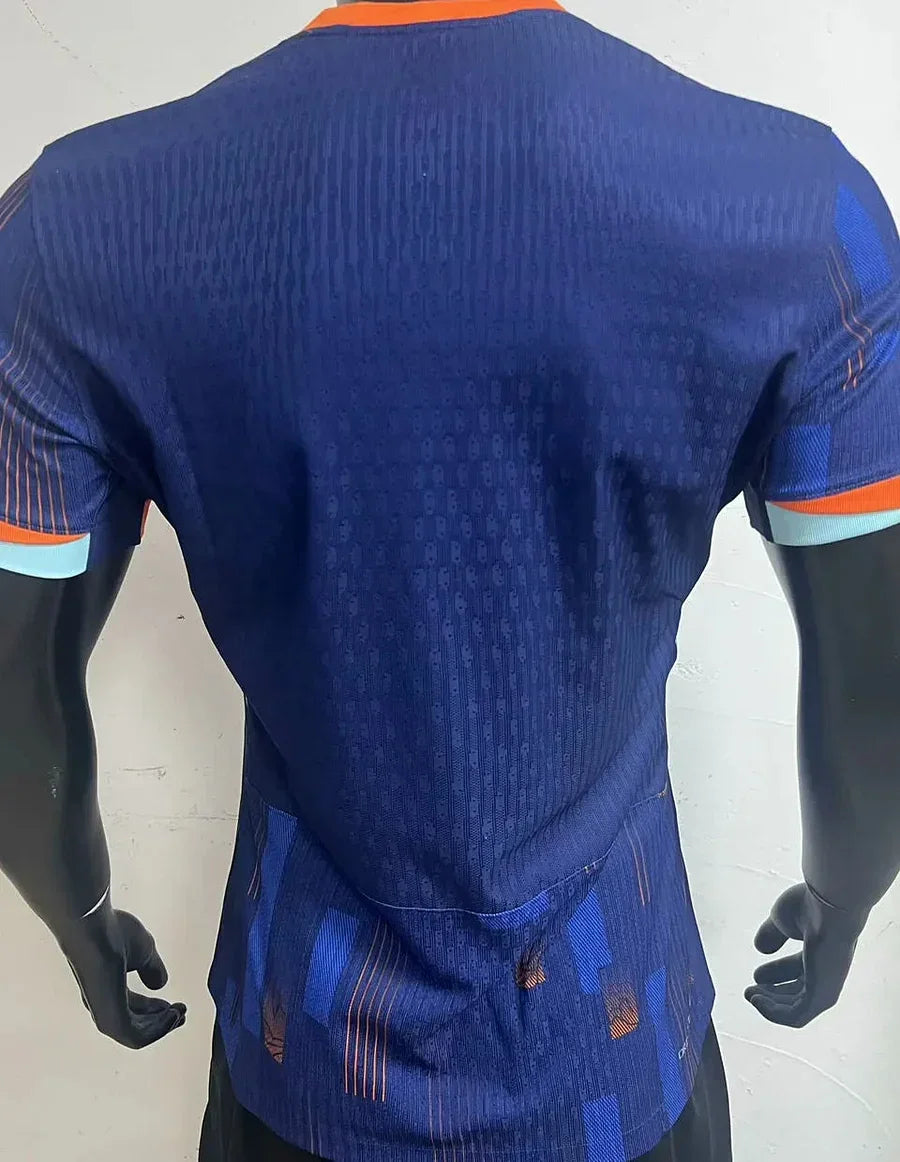 Maillot pays-bas extérieur 2024/25 Le 12 -ème Maillot, vue frontale avec logo et design officiel.