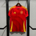 Maillot domicile de l'équipe d'Espagne 2024/25 Le 12, maillot de football avec logo officiel et design national.