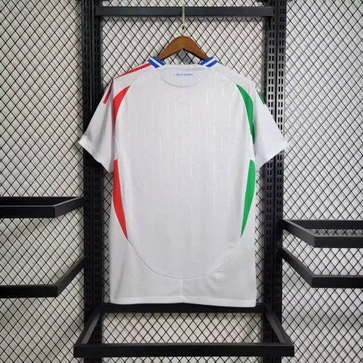 Maillot extérieur de l'équipe italienne 2024/25 Le 12 -ème Maillot, vue de face avec détails du design et des couleurs.