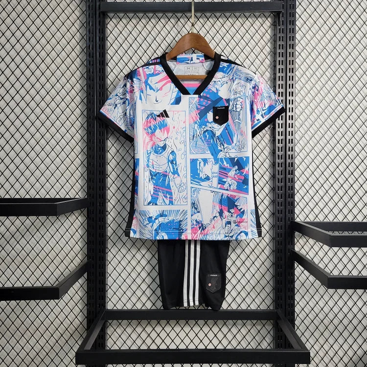 Maillot enfant japonais Le 12 2024/25, maillot de football avec logo et design japonais, vue de face.