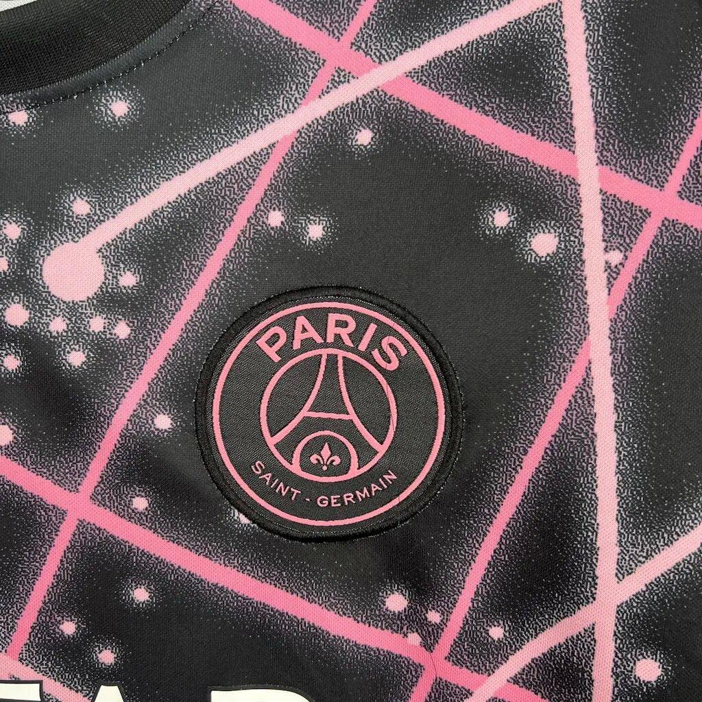 Maillot PSG 2025/26 de la marque Le 12 -ème Maillot, vue de face avec logo et détails du maillot.