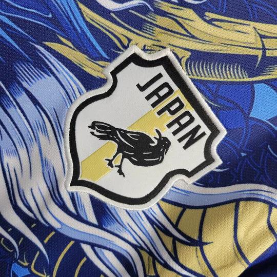Maillot du Japon 2023-2024 édition spéciale, marque Le 12 -ème Maillot, vue de face avec détails du design.