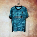 Maillot de football Liverpool 25/26, modèle spécial, en tissu rouge avec logo et détails blancs, par Le 12 -ème Maillot.