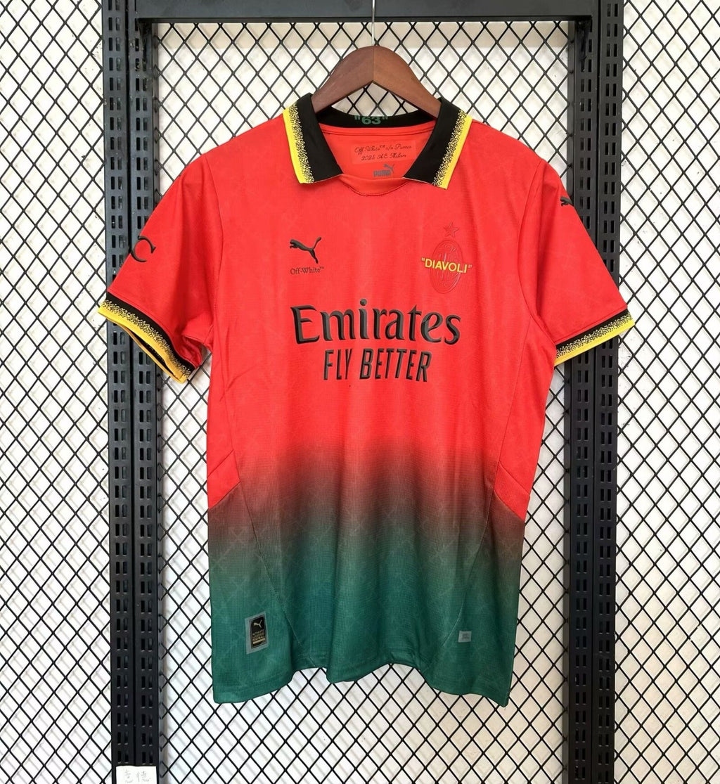 Maillot 25/26 AC Milan Le 12, maillot de football avec logo et couleurs rouges et noires, vue de face.