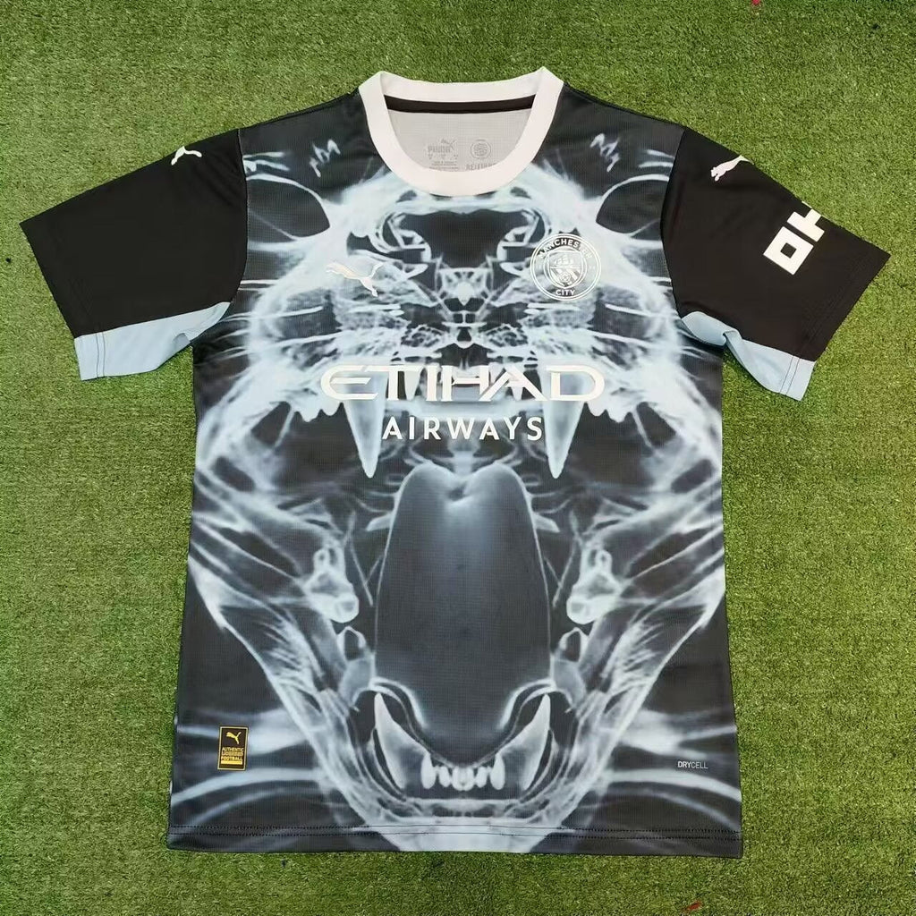 Maillot Manchester City 25/26 Le 12 -ème Maillot, maillot de football avec logo et design officiel, vue de face.