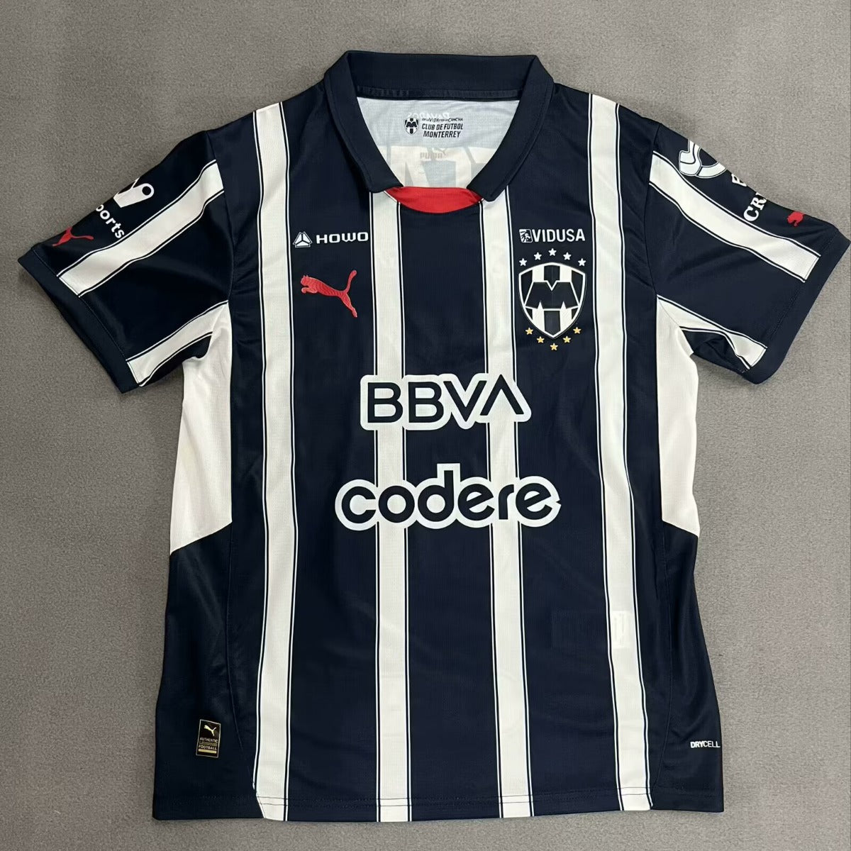 Maillot de football Monterrey 24/25, marque Le 12-ème Maillot, vue de face avec logo et design du maillot officiel.