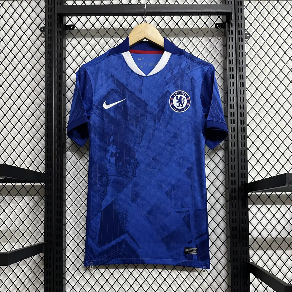 Maillot domicile Chelsea 25/26 de Le 12 -ème Maillot, maillot de football bleu avec logo officiel et détails du club.
