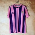 Maillot 24/25 Real Betis Le 12-ème Maillot, maillot de football vert avec logo de l'équipe, vue de face.