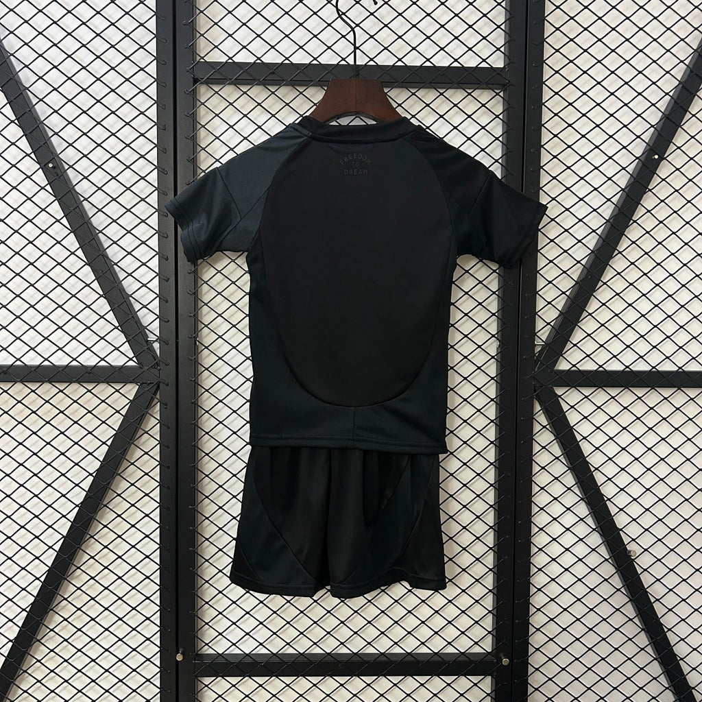 Ensemble pour enfant Inter Miami de Le 12 -ème Maillot, maillot et short en tissu sportif, taille 25/26 ans.