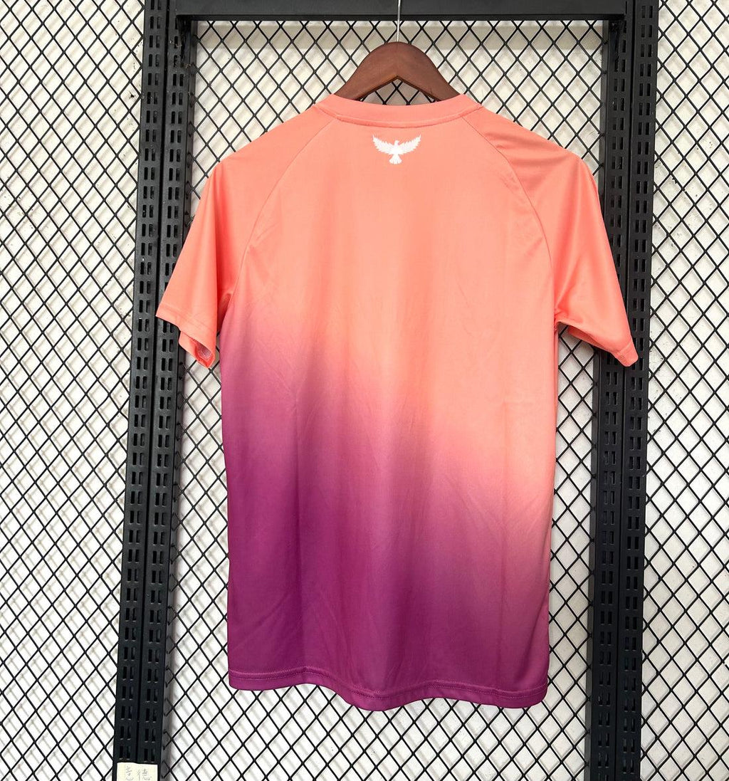 Maillot de football Tunisie 25/26, marque Le 12 -ème Maillot, vu de face avec logo et détails colorés.