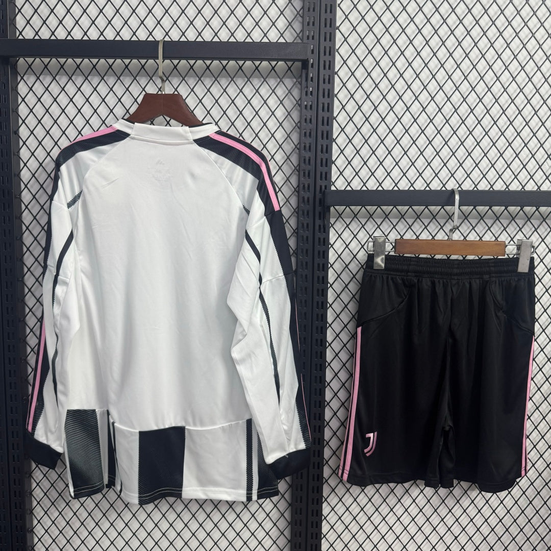 Ensemble Juventus domicile 25/26, maillot homme à manches longues, marque Le 12 -ème Maillot, en tissu rouge et blanc.